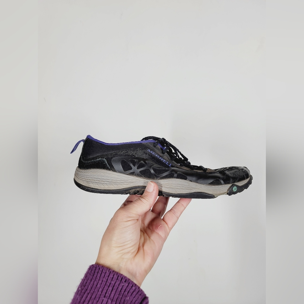 Merrell Black and Mesh Water Shoes, Size 9